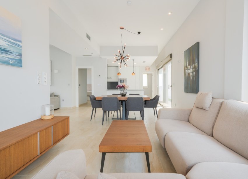 Resale - Villa - Orihuela Costa - La Zenia