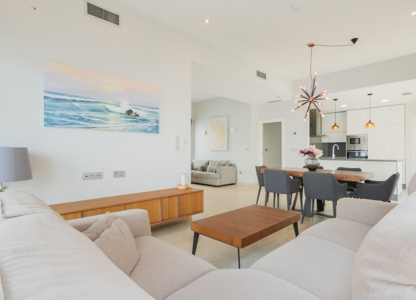 Resale - Villa - Orihuela Costa - La Zenia