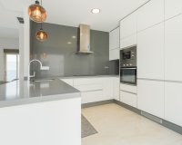 Resale - Villa - Orihuela Costa - La Zenia