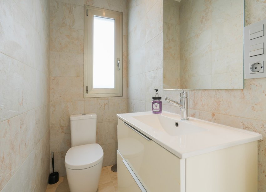 Resale - Villa - Orihuela Costa - La Zenia