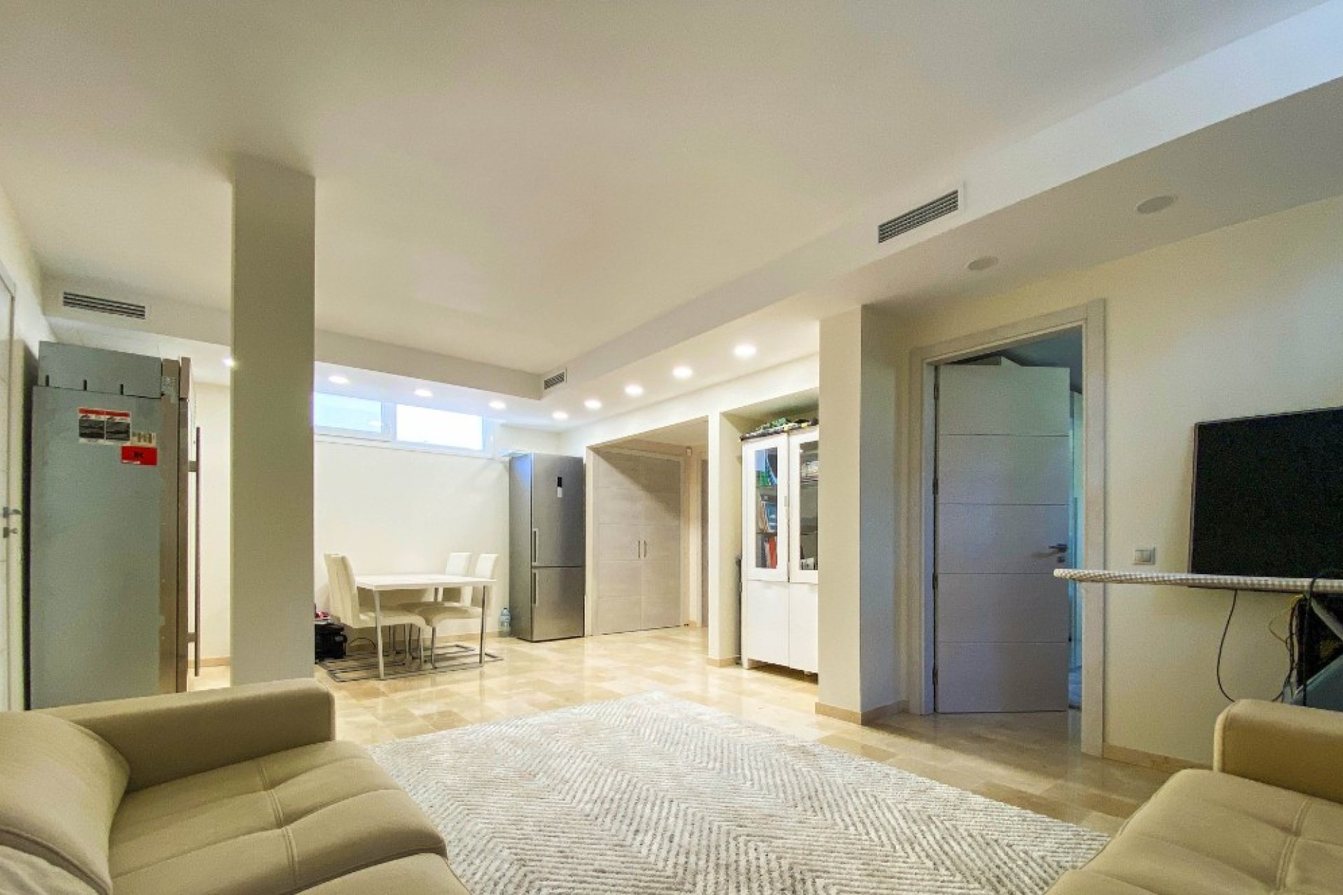 Resale - Villa - Orihuela Costa - La Zenia