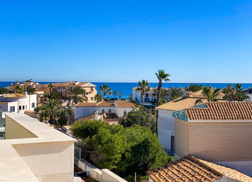 Resale - Villa - Orihuela Costa - La Zenia