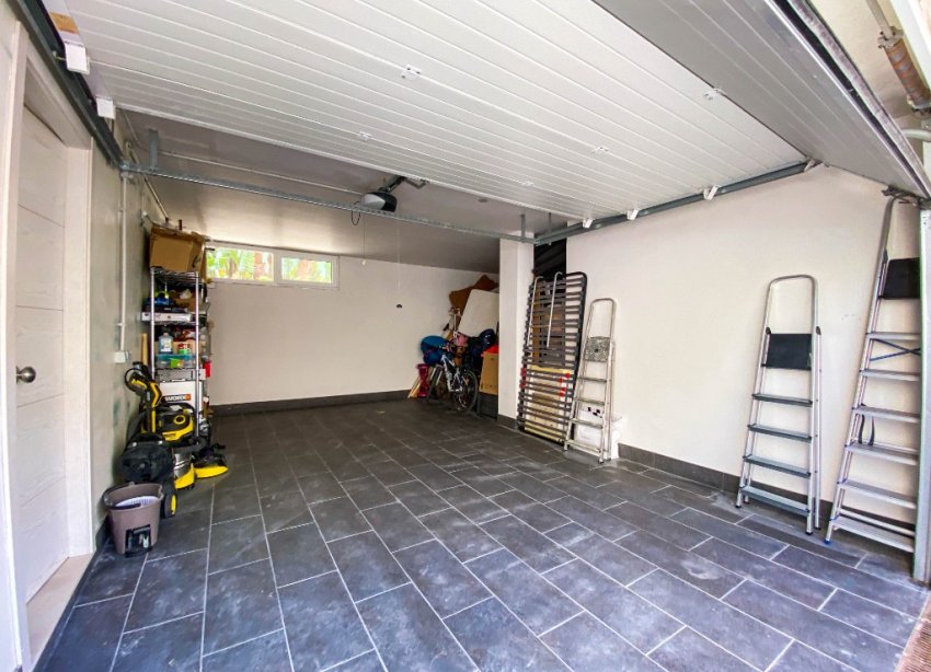 Resale - Villa - Orihuela Costa - La Zenia