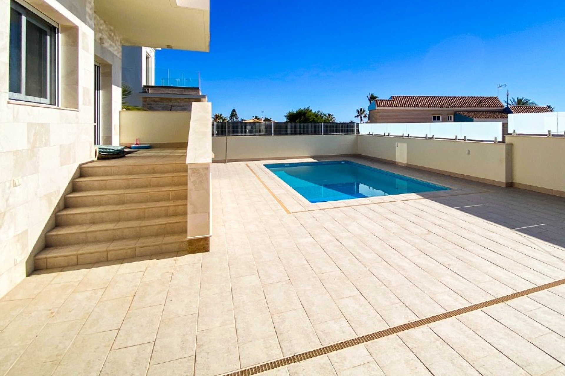 Resale - Villa - Orihuela Costa - La Zenia