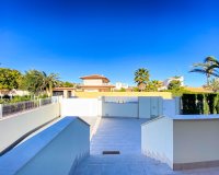 Resale - Villa - Orihuela Costa - La Zenia