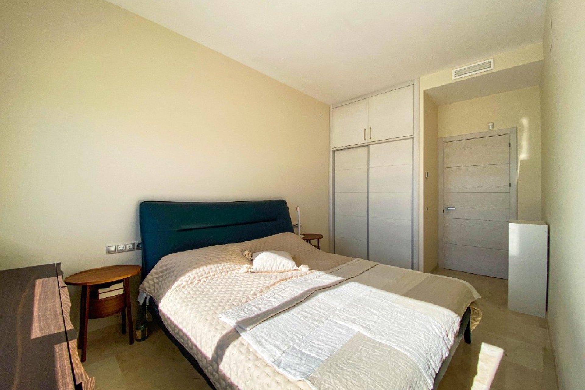 Resale - Villa - Orihuela Costa - La Zenia