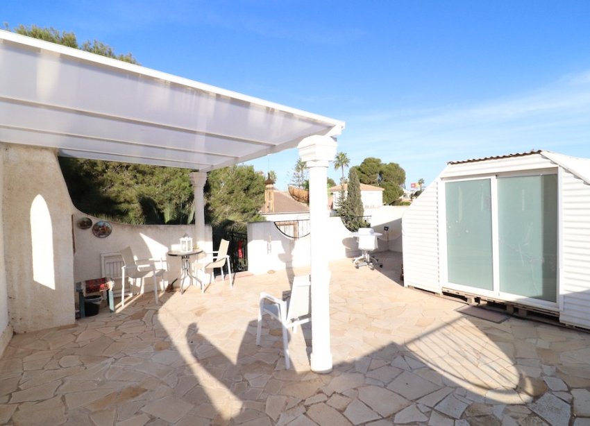 Resale - Villa - Orihuela Costa - La Zenia