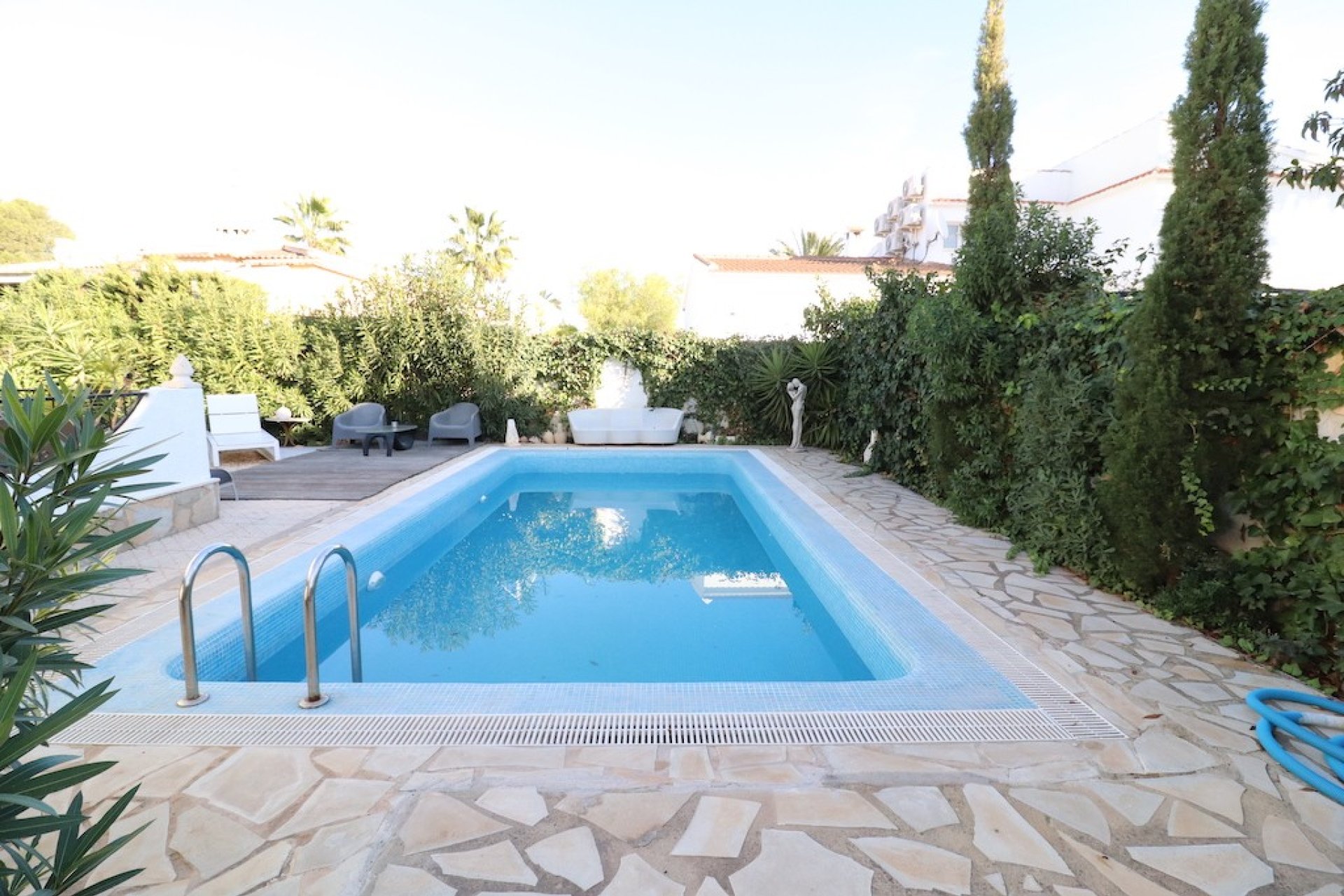 Resale - Villa - Orihuela Costa - La Zenia