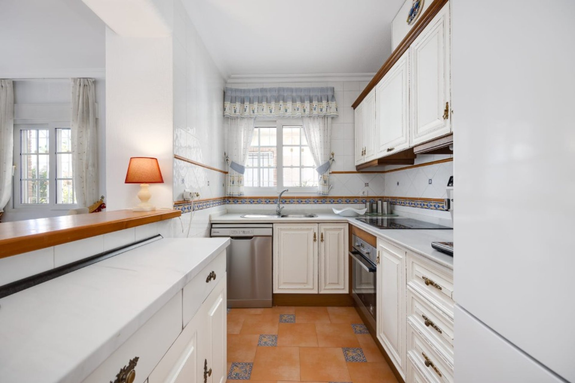 Resale - Villa - Orihuela Costa - La Zenia