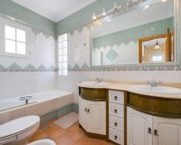 Resale - Villa - Orihuela Costa - La Zenia