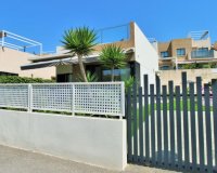 Resale - Villa - Orihuela Costa - La Zenia