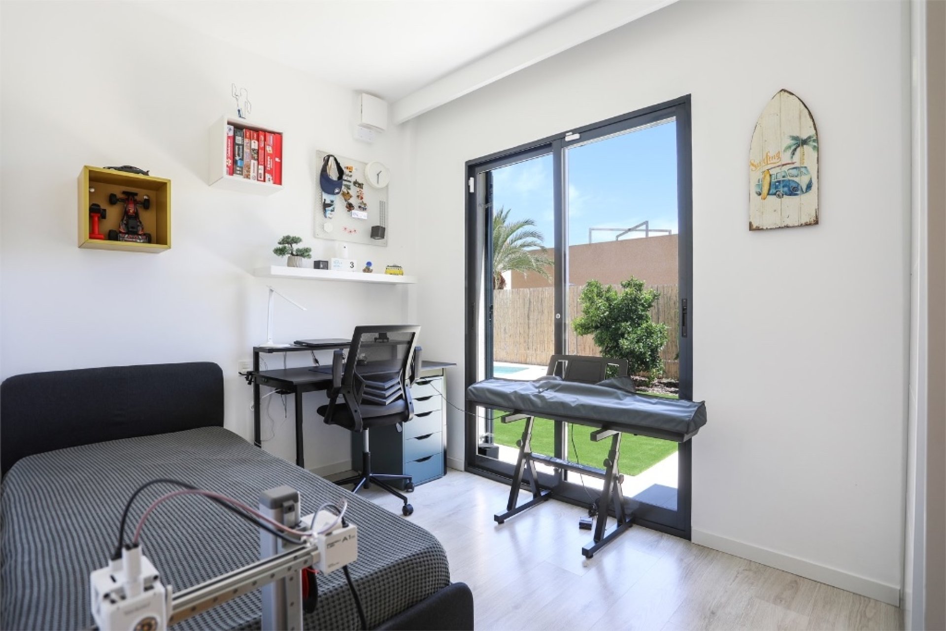 Resale - Villa - Orihuela Costa - La Zenia