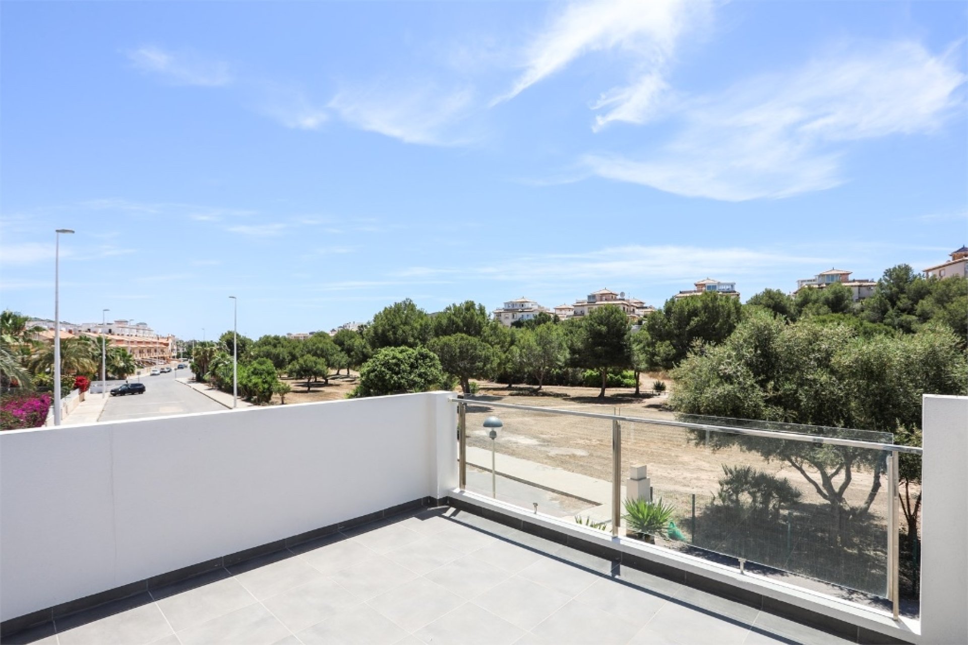 Resale - Villa - Orihuela Costa - La Zenia