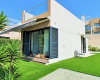 Resale - Villa - Orihuela Costa - La Zenia