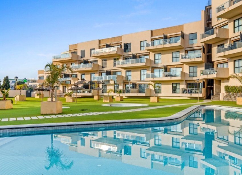 Resale - Villa - Orihuela Costa - La Zenia