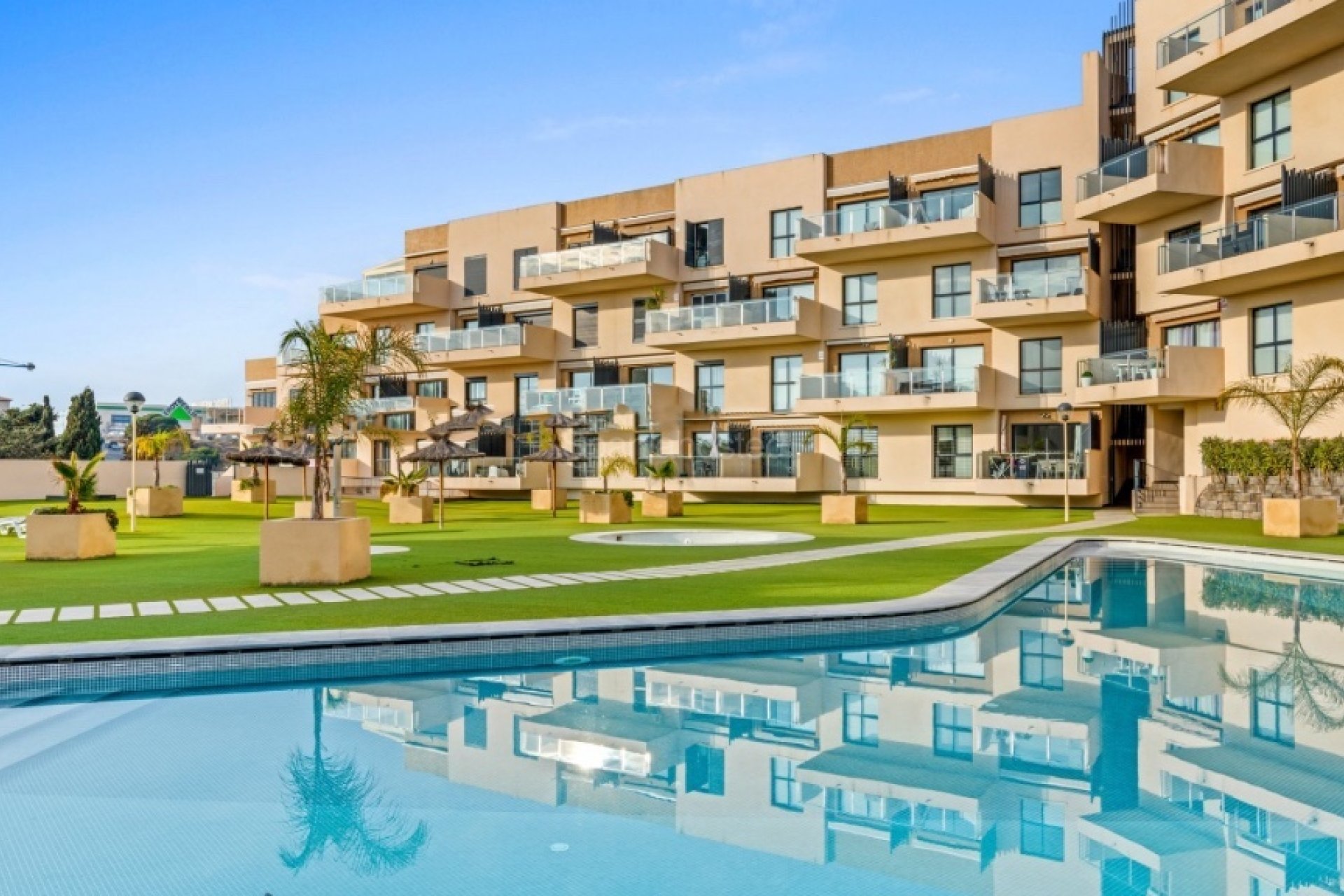 Resale - Villa - Orihuela Costa - La Zenia