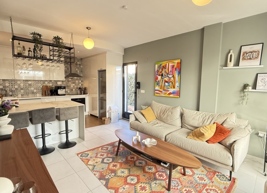 Resale - Villa - Orihuela Costa - La Zenia