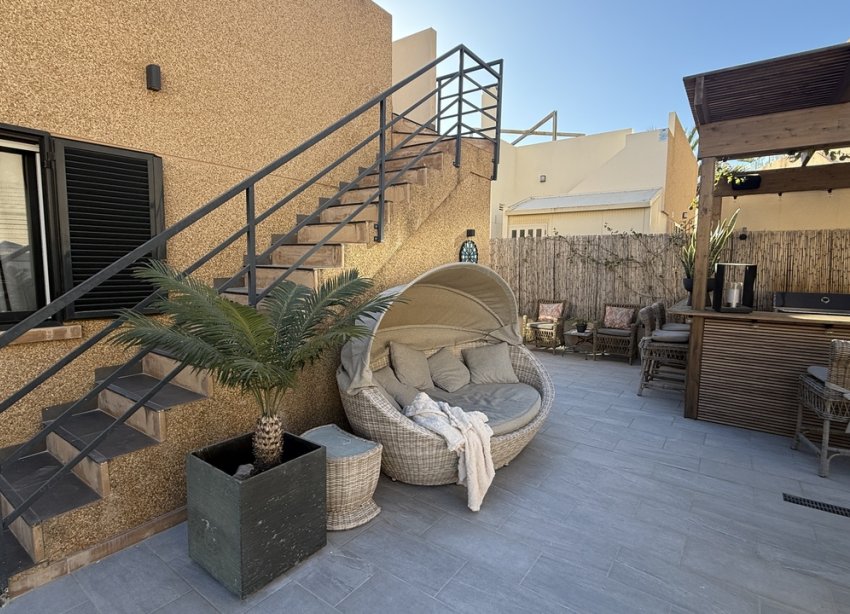 Resale - Villa - Orihuela Costa - La Zenia