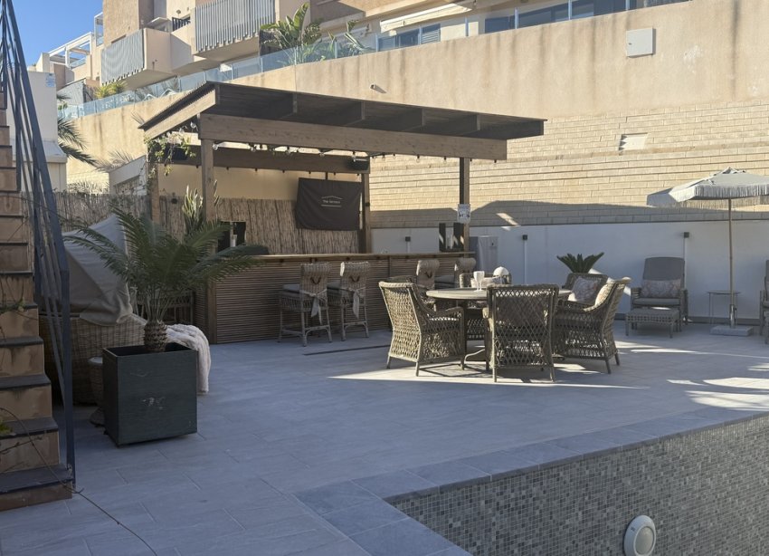 Resale - Villa - Orihuela Costa - La Zenia