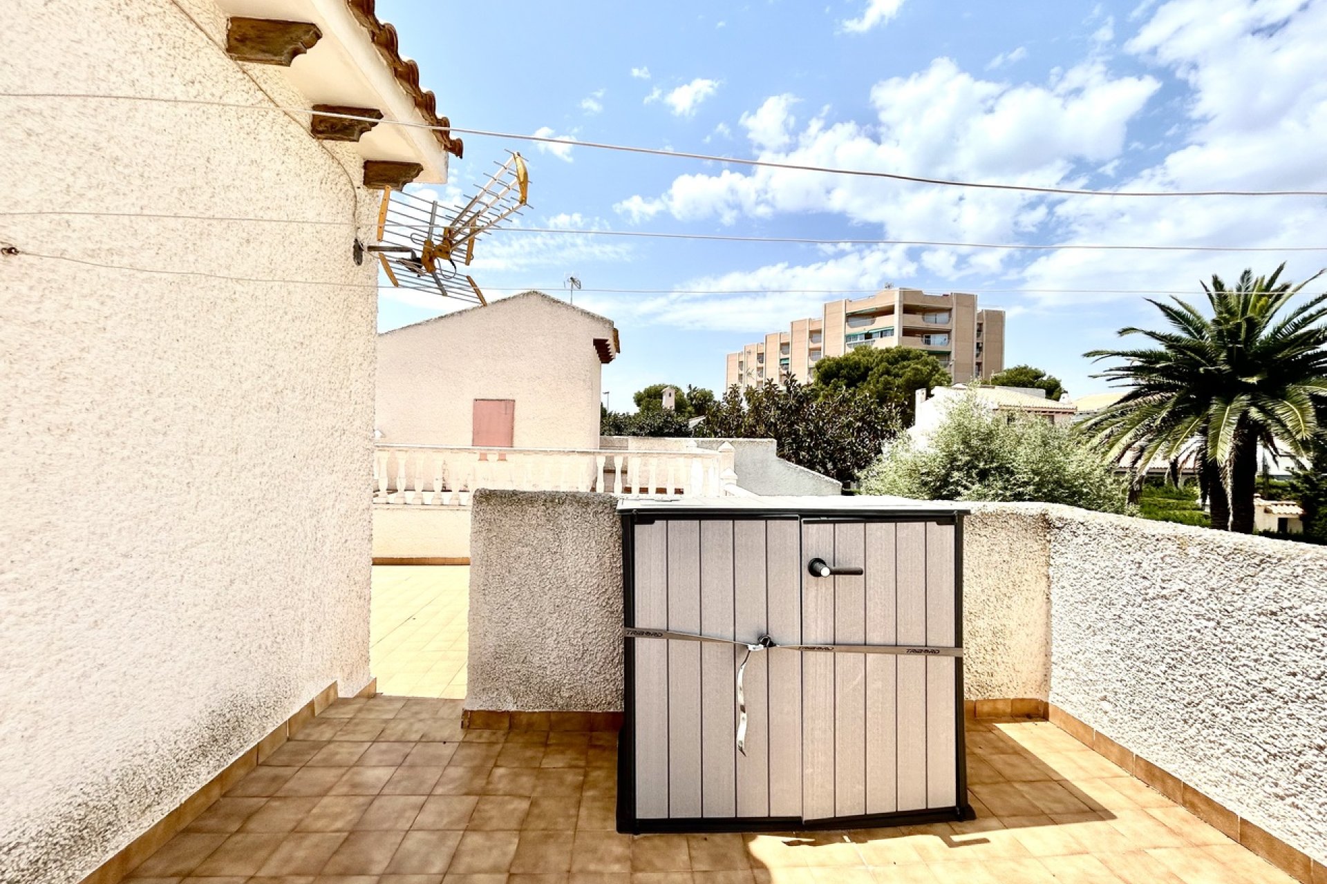 Resale - Villa - Orihuela Costa - La Zenia