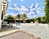Resale - Villa - Orihuela Costa - La Zenia