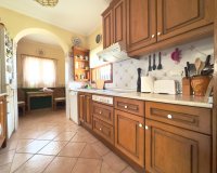 Resale - Villa - Orihuela Costa - La Zenia