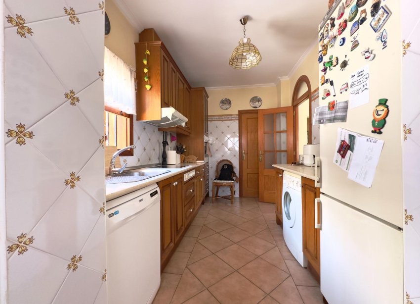 Resale - Villa - Orihuela Costa - La Zenia