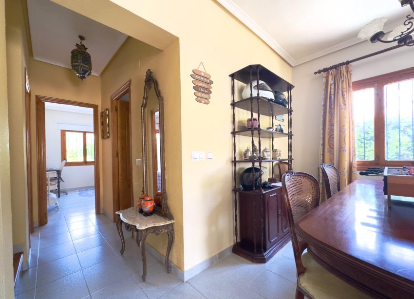 Resale - Villa - Orihuela Costa - La Zenia