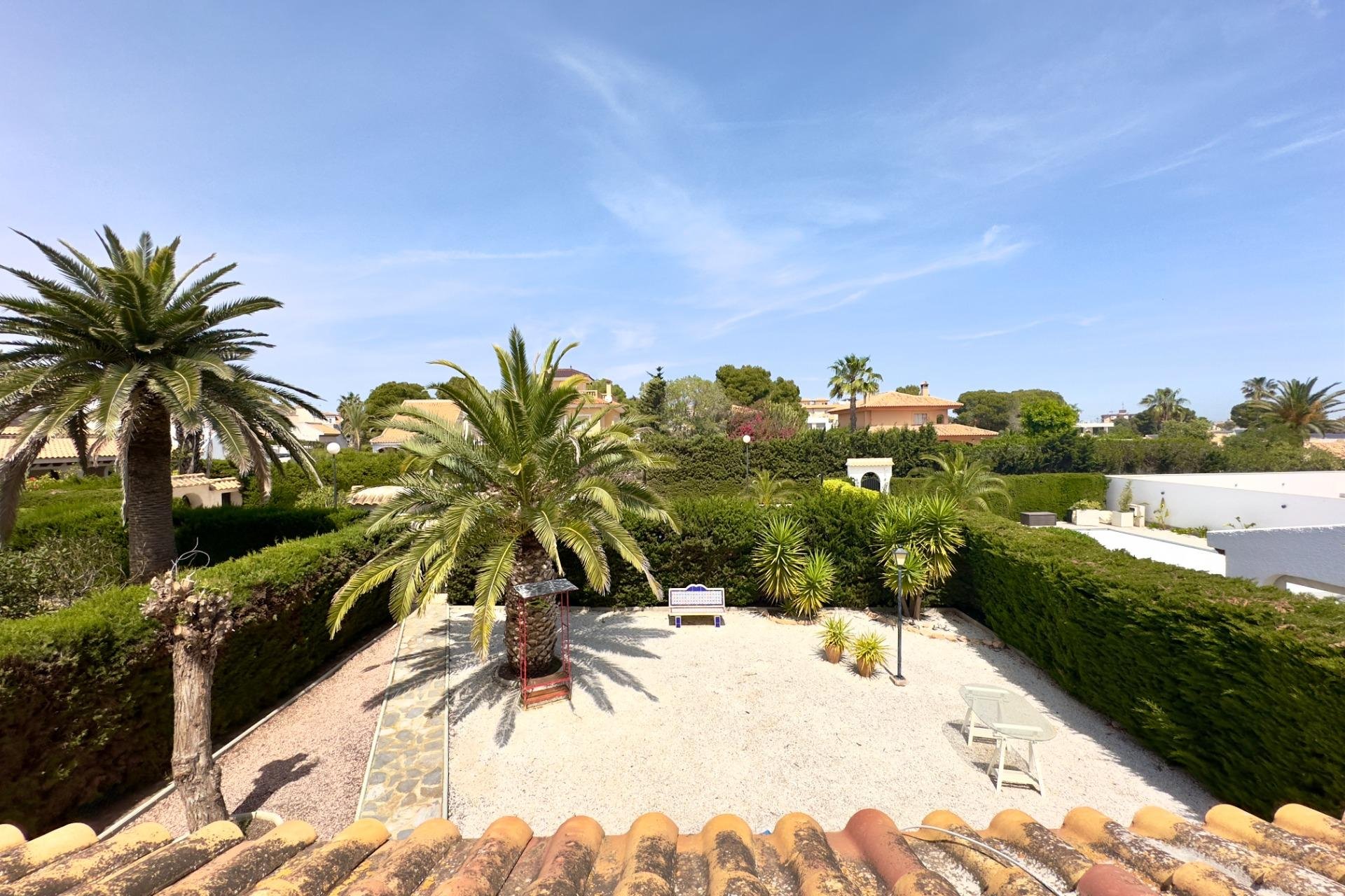 Resale - Villa - Orihuela Costa - La Zenia