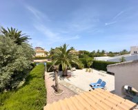 Resale - Villa - Orihuela Costa - La Zenia