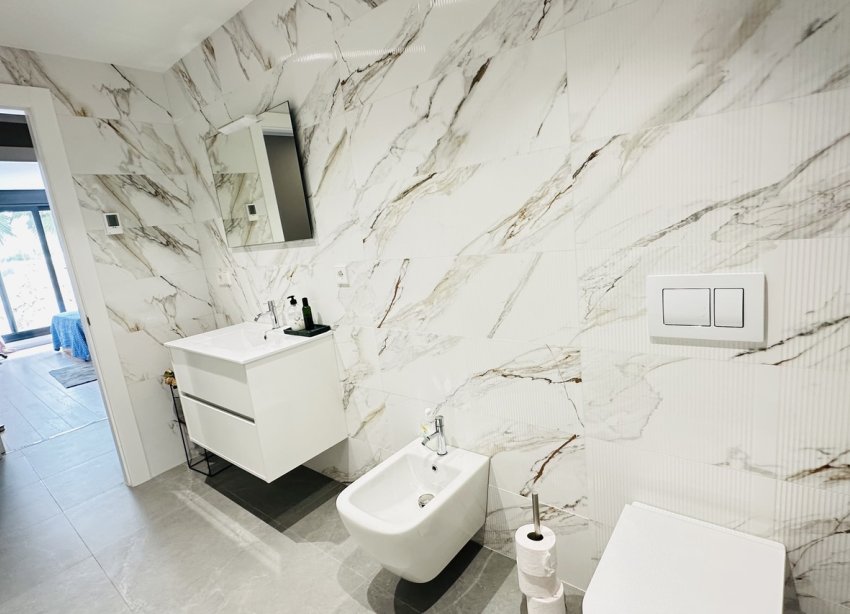 Resale - Villa - Orihuela Costa - Las Colinas Golf Resort