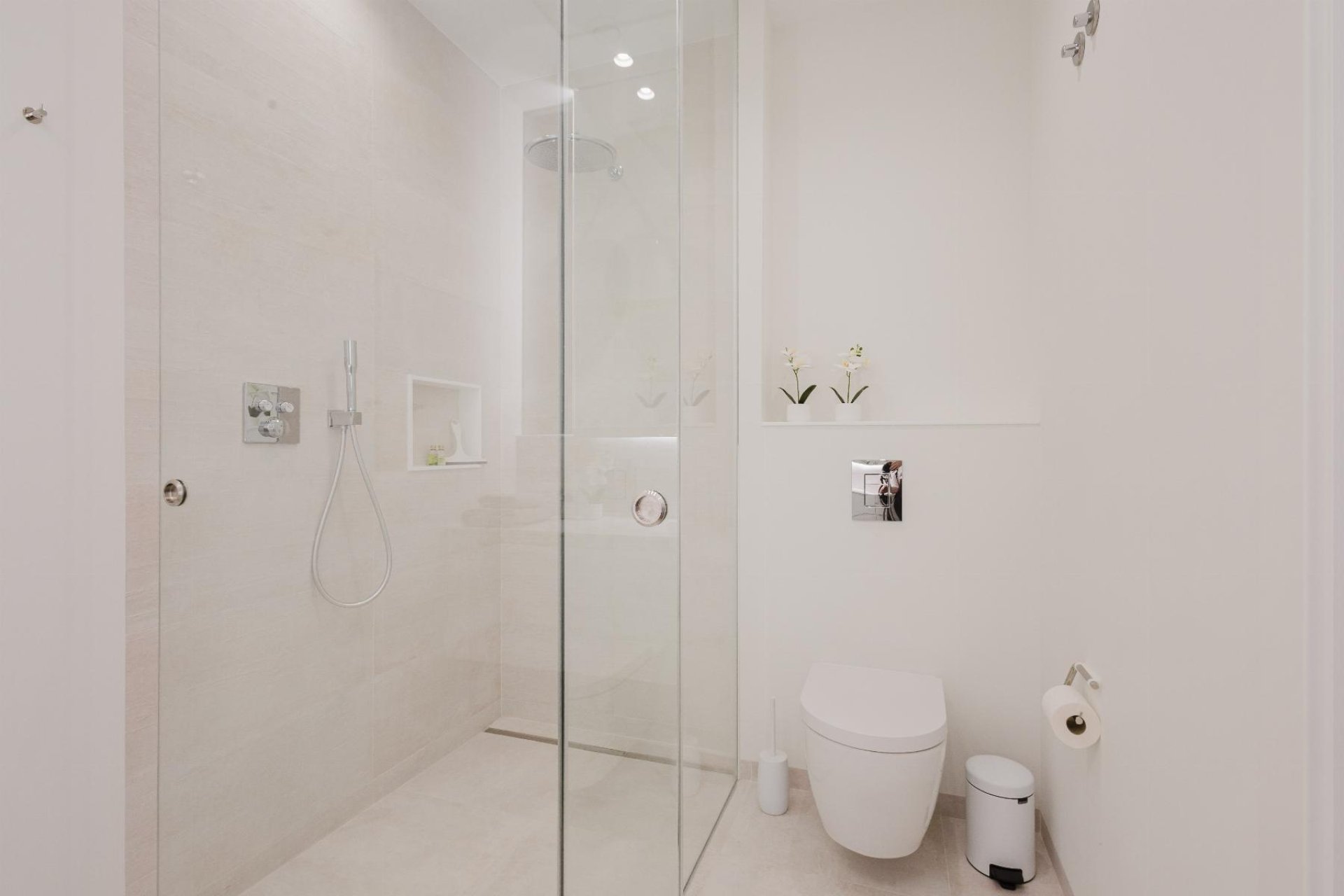 Resale - Villa - Orihuela Costa - Las Colinas Golf