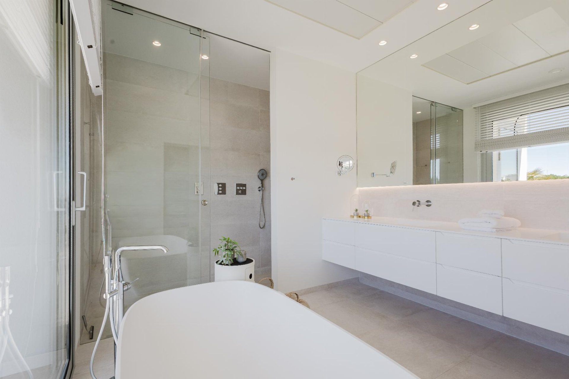 Resale - Villa - Orihuela Costa - Las Colinas Golf