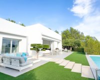 Resale - Villa - Orihuela Costa - Las Colinas Golf