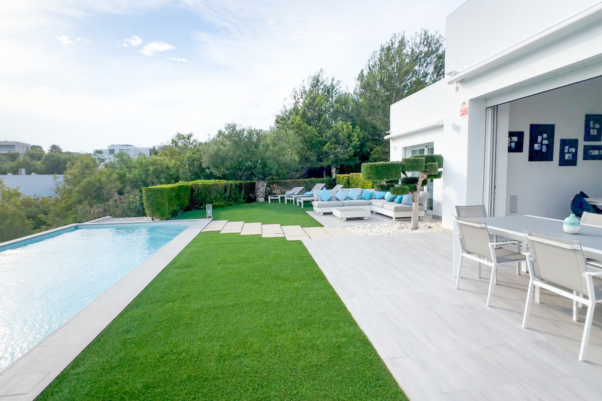 Resale - Villa - Orihuela Costa - Las Colinas Golf