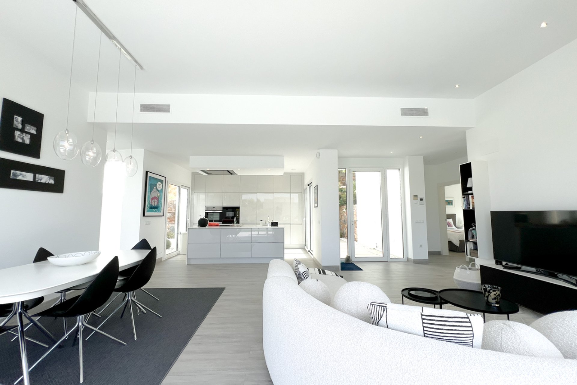 Resale - Villa - Orihuela Costa - Las Colinas Golf
