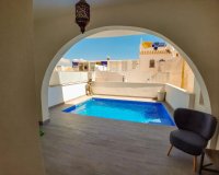 Resale - Villa - Orihuela Costa - Las Filipinas