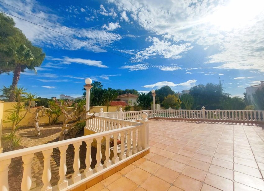 Resale - Villa - Orihuela Costa - Las Filipinas