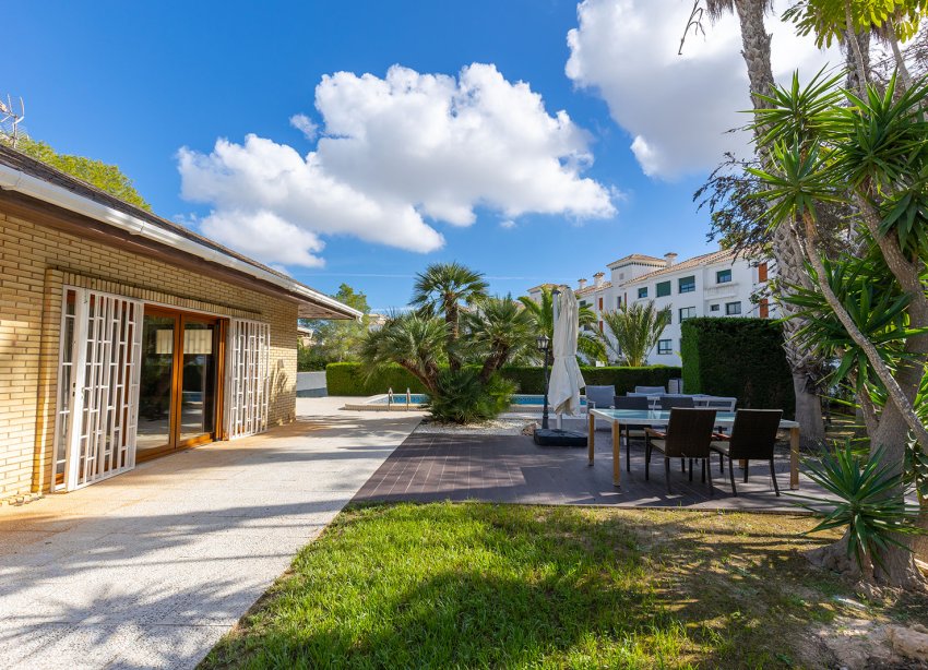 Resale - Villa - Orihuela Costa - Las Filipinas