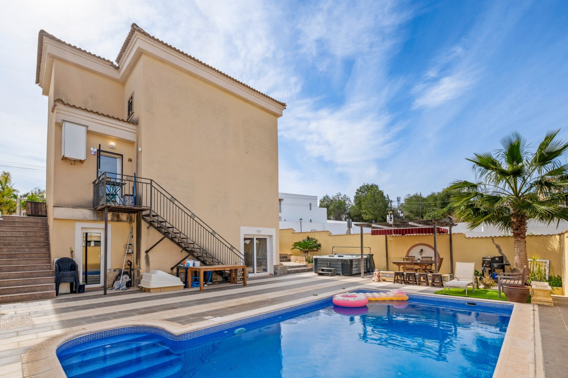 Resale - Villa - Orihuela Costa - Las Filipinas