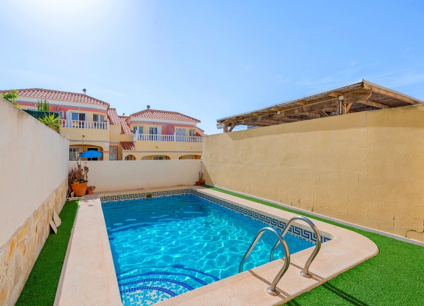 Resale - Villa - Orihuela Costa - Las Filipinas
