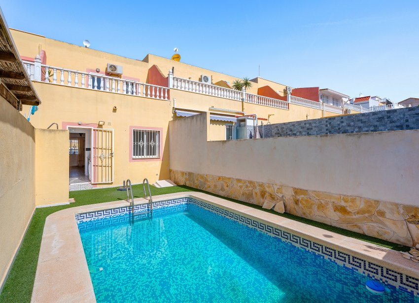 Resale - Villa - Orihuela Costa - Las Filipinas