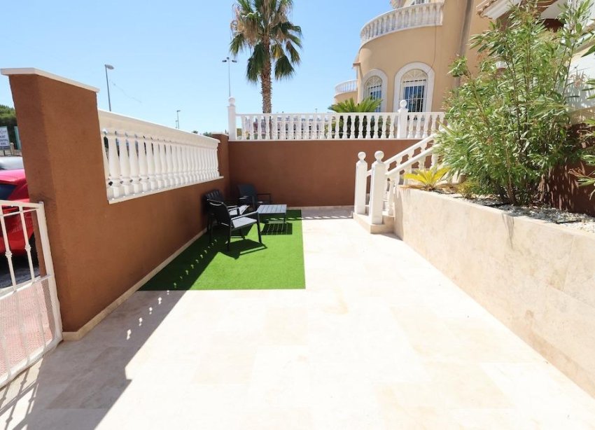 Resale - Villa - Orihuela Costa - Las Filipinas