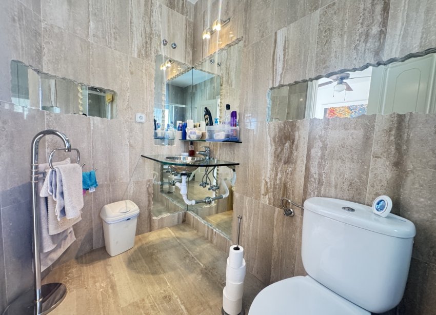 Resale - Villa - Orihuela Costa - Las Ramblas Golf