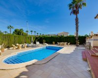 Resale - Villa - Orihuela Costa - Las Ramblas Golf