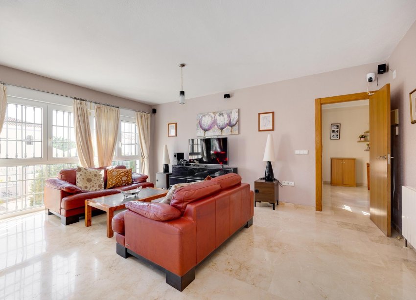 Resale - Villa - Orihuela Costa - Las Ramblas Golf