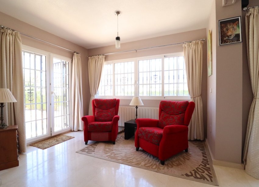 Resale - Villa - Orihuela Costa - Las Ramblas