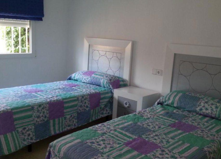 Resale - Villa - Orihuela Costa - Las Ramblas