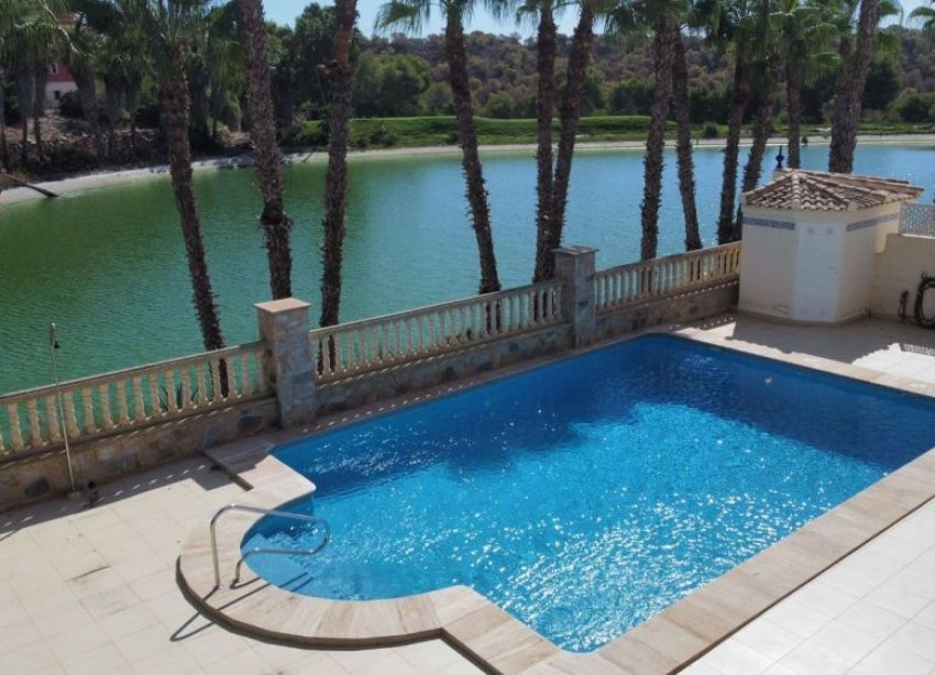 Resale - Villa - Orihuela Costa - Las Ramblas