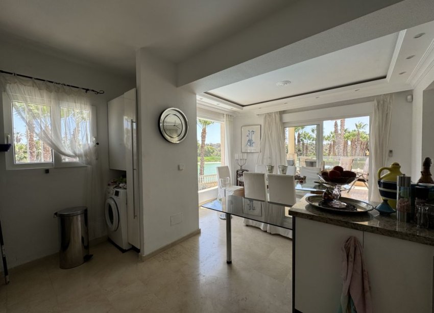 Resale - Villa - Orihuela Costa - Las Ramblas